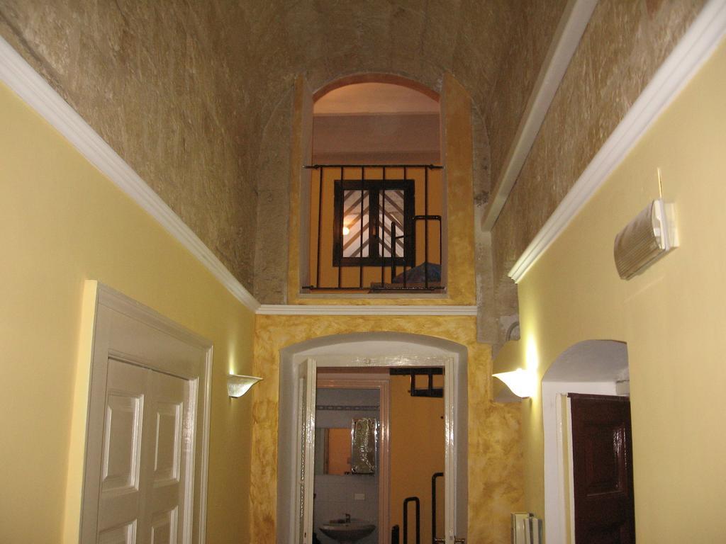 Golden Dreams Bed and Breakfast Bari Pokój zdjęcie